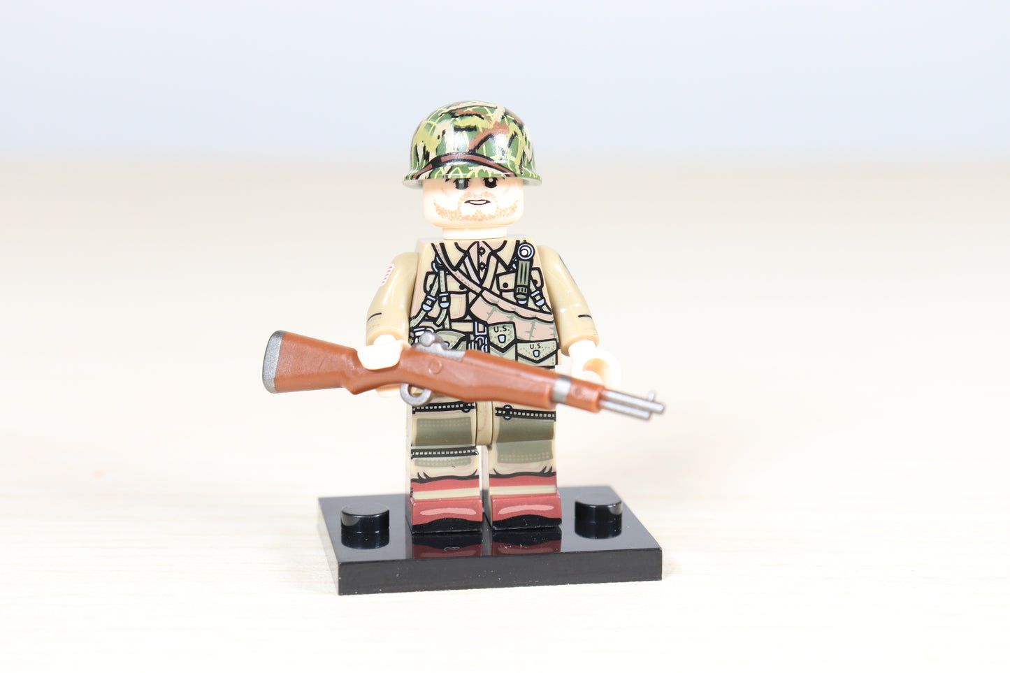 WW2 US Army Airborne Squad (6x Compatible Figures w/ Weapons)