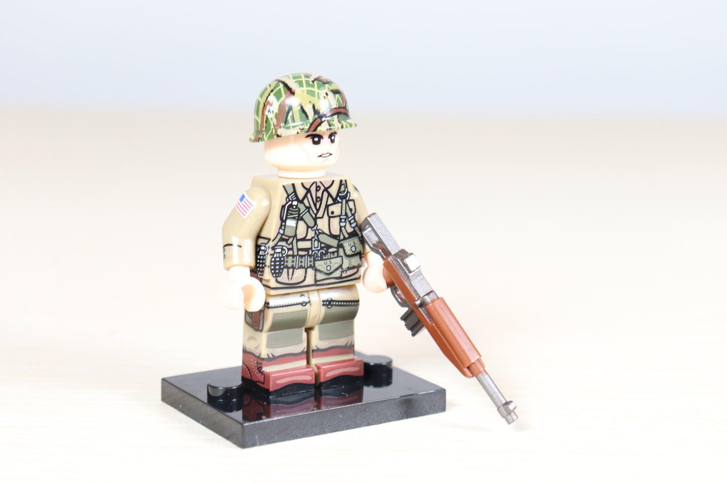 WW2 US Army Airborne Squad (6x Compatible Figures w/ Weapons)