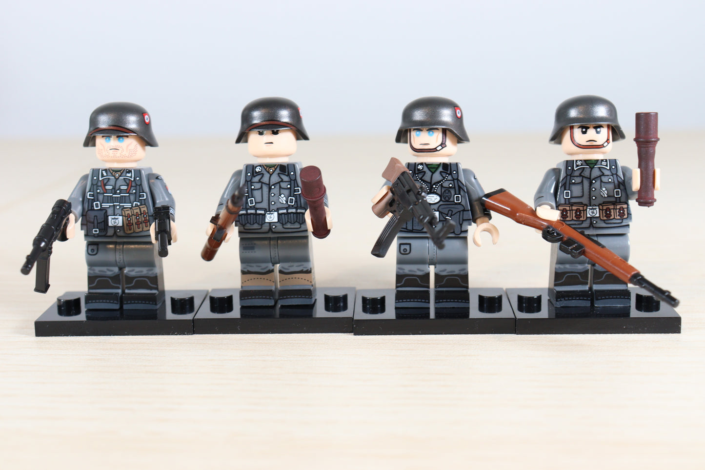 WW2 German Wehrmacht Squad (4x Compatible Figures w/ Weapons)