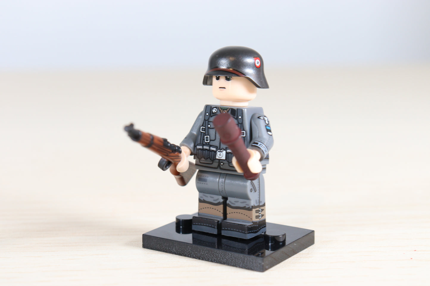 WW2 German Wehrmacht Squad (4x Compatible Figures w/ Weapons)